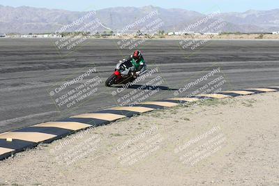 media/Nov-30-2025-TrackXperience (Sun) [[c0061d280f]]/3-Level 1/Session 2 (Bowl)/